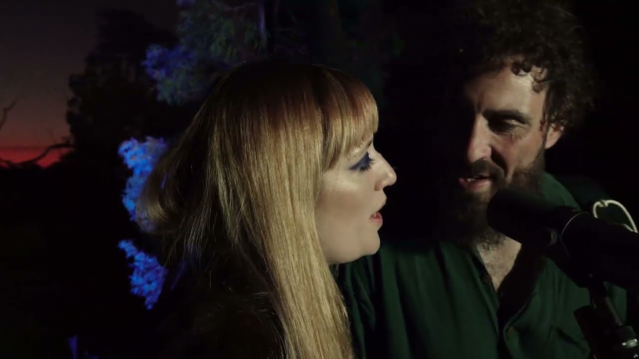 Killara (Live)  - William Crighton &  Julieanne Crighton