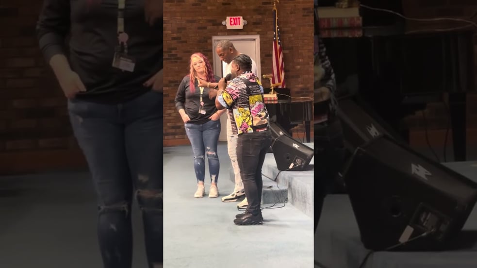 Serenity Prayer Live in Fayetteville | The Recovery Gathering