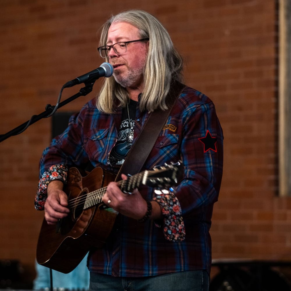 MJ Lake at The Pearl on Main