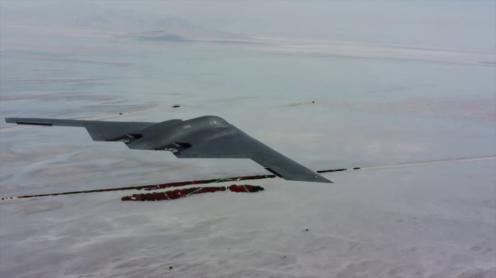 Season to Risk - Game Over / MEN ARE MONKEYS ROBOTS WIN 2020 remaster