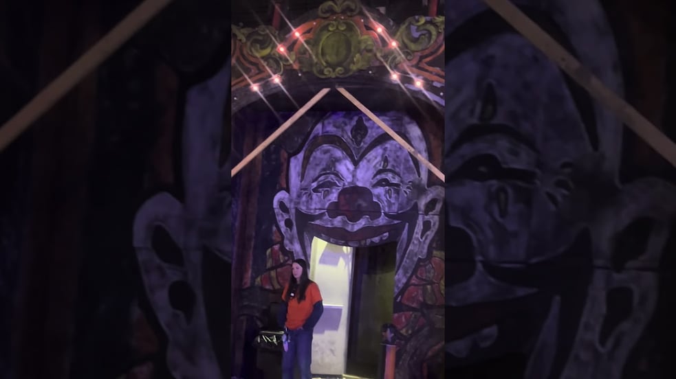 13th Floor 🧛‍♂️ Love Bites 💘 from Feb 13-15th in Schiller Park, IL Last day Sunday.