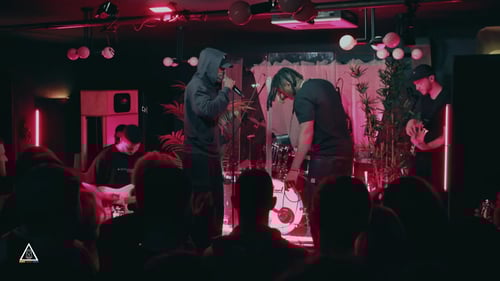 L E M F R E C K - KINGS Ft. INFAMOUSIZAK (Live @ PARADISE GARDEN CARDIFF)