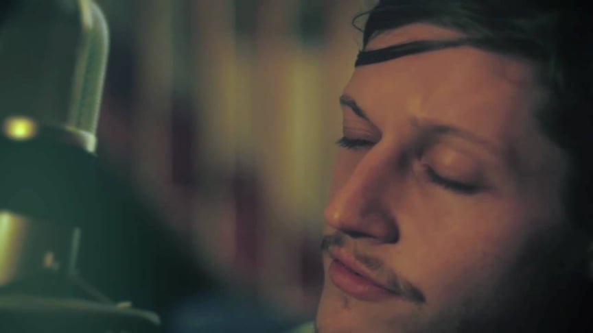 Sam Brookes - A Roof on my Head