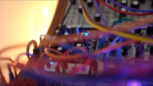 Lubadh vocal chopping (eurorack, Elektron Machinedrum, Novation Summit)