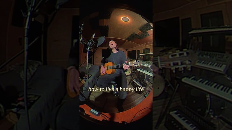 acoustic version of a new song called “sing to me” #newmusic  #singersongwriter #indiefolk #indie