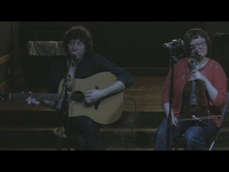 Ally Kerr - Whatever Happens (acoustic) - Live