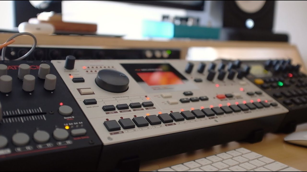 Descent - Elektron Machinedrum and eurorack performance