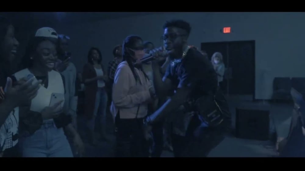 N!X Performance at Diffrnt Wav concert