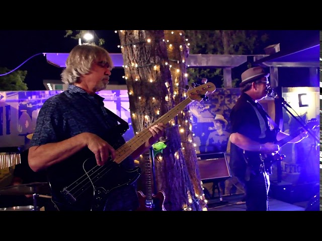 8 14 20 Lionfish vids @ Gracie's Into the Mystic