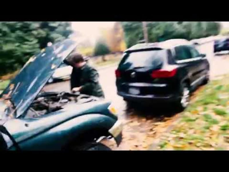 Real Time Reaction! [Car Battery Being Stolen]