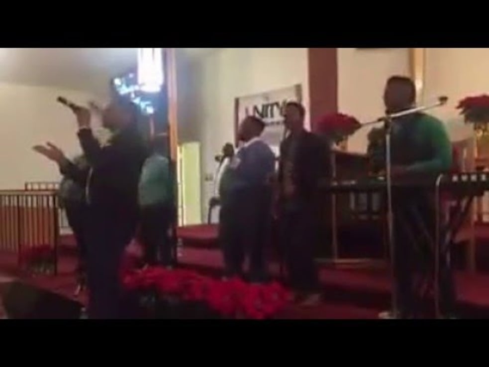 Anthony Avery-Calling out to you(live)