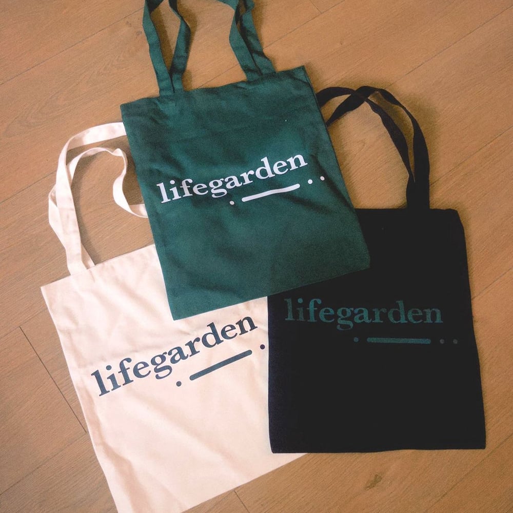 lifegarden tote bags