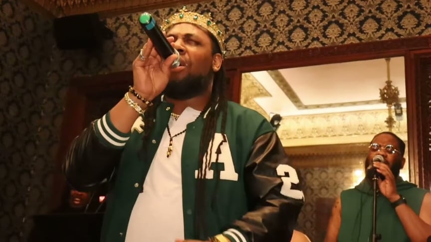 Rihanna Medley(Take A Bow & Diamonds) cover by Tony Aye!