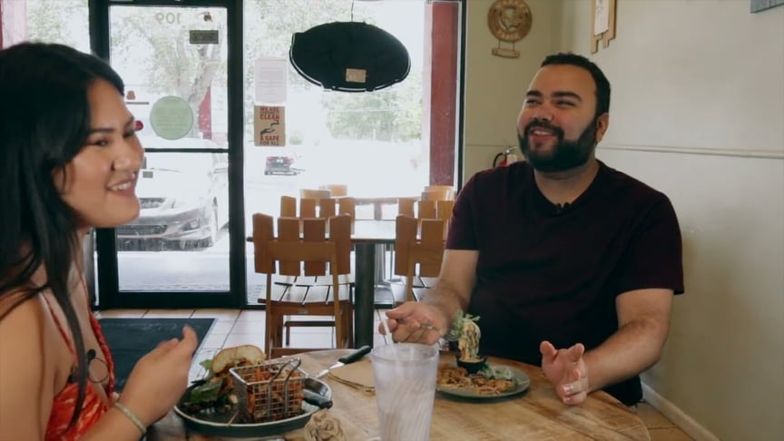 David Diaz Talks Going Viral & Interaction with Sasha Alex Sloan | Music On The Menu