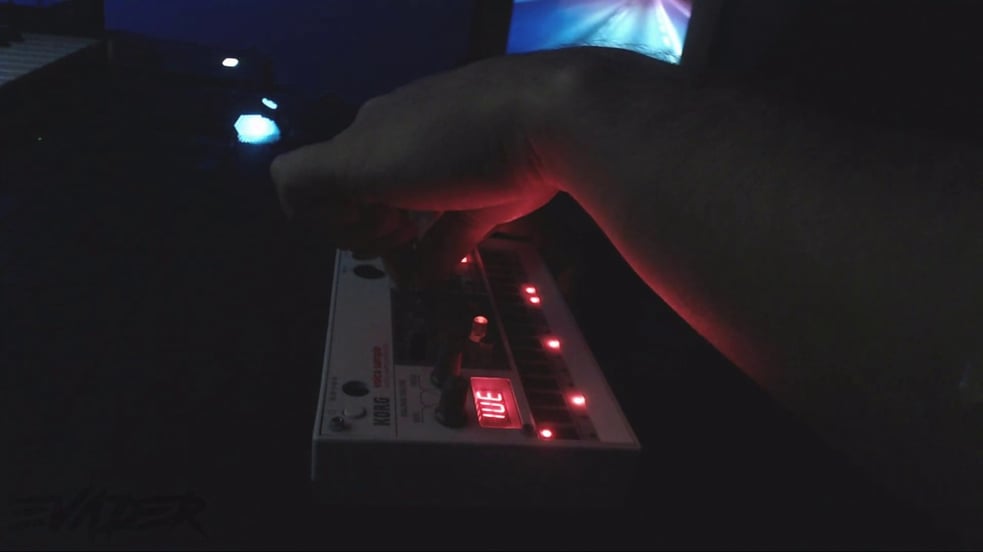 Korg Volca Sample: Turning a kick drum into a synthesizer