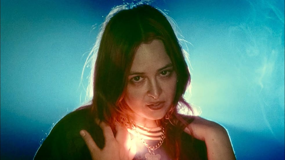 Big Girl - I Can't Tell (Official Video)