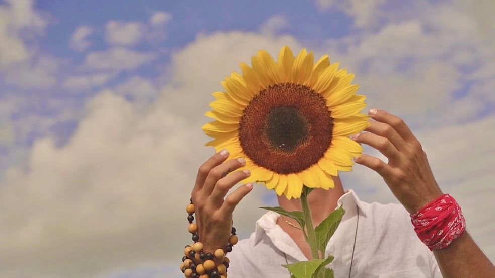 MENTE BELLA - NILO DEL MONTE (Official Video)