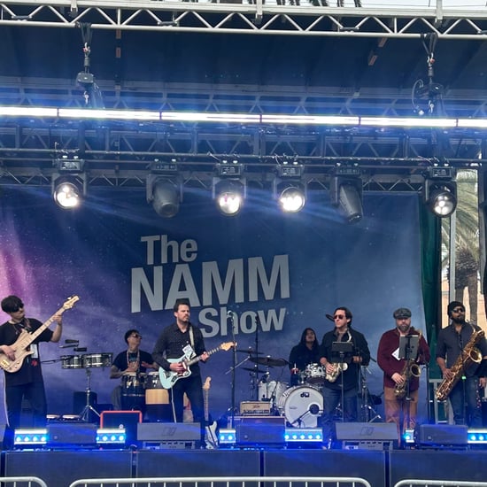 Cometeers Day show @ The Holding Company