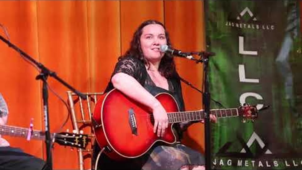 LOOPHOLES by Gabby Minton LIVE at Fort Worth Songwriter Festival 2024