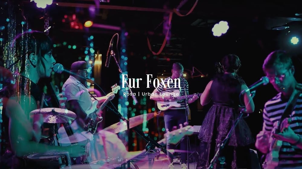 Fur Foxen Live | Rosa | Halloween Show