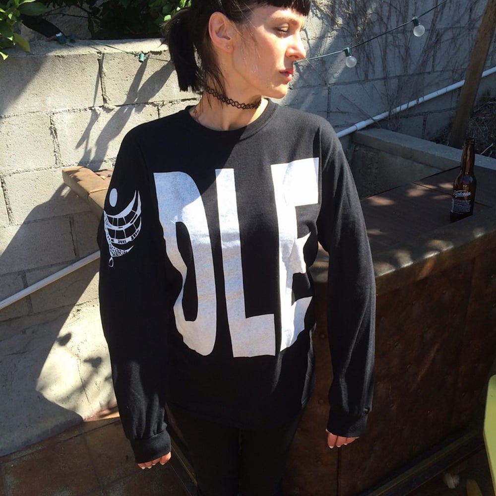 DLE Long Sleeve T-Shirts