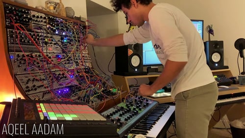 Synth Stream Downstream Performance - ambient/downtempo (eurorack, Moog Matriarch, Machinedrum)