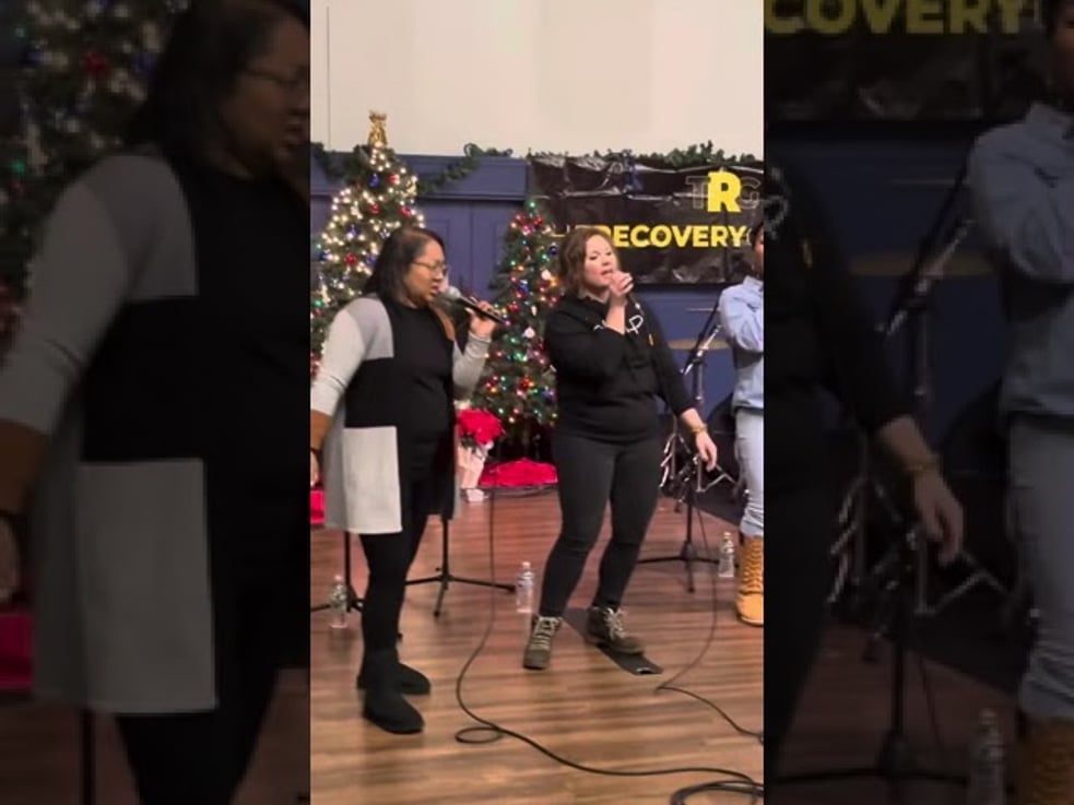 12/14/24 The Recovery Gathering- Founder @RobertHawkinsTV ”Gratitude” by @brandonlakeofficial