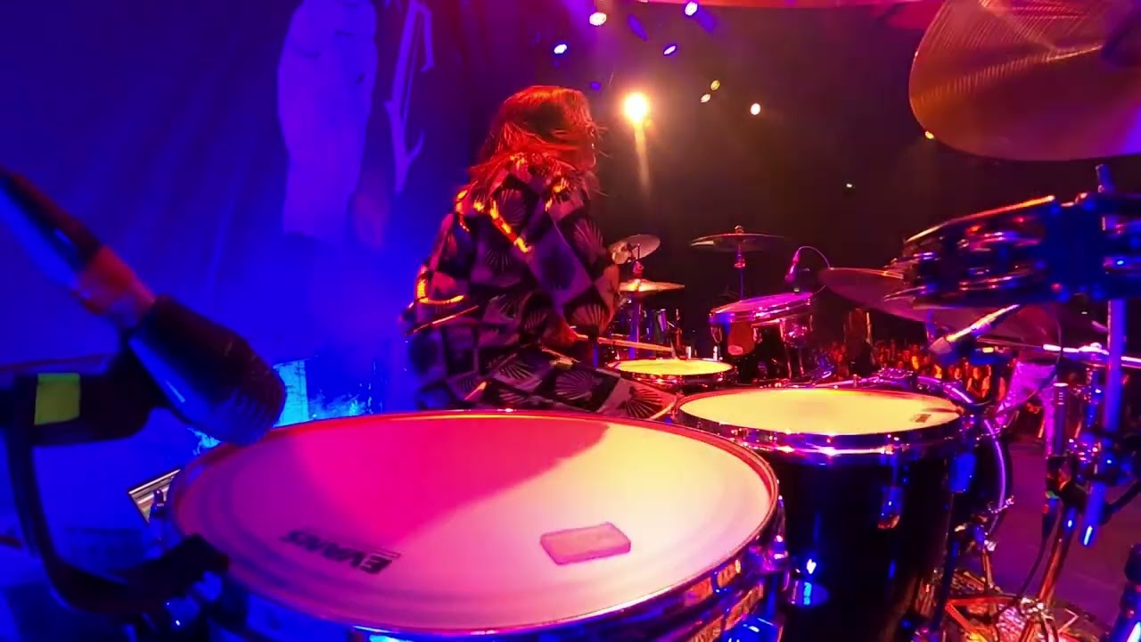 Brittany Macc | "Vapor" by Barns Courtney (live Drums)