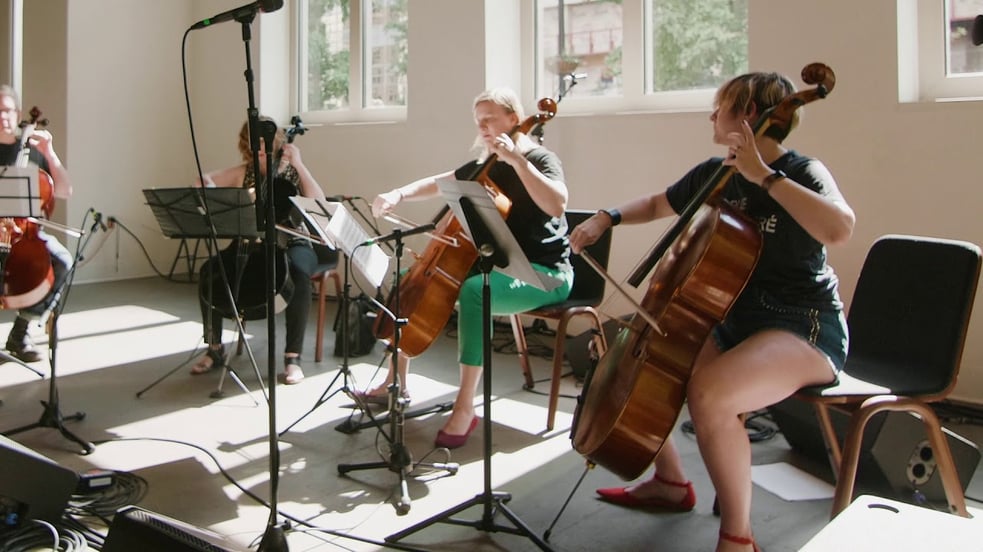 Spoiler (Jawbox on Cello 6/29/19 at Little Salon)