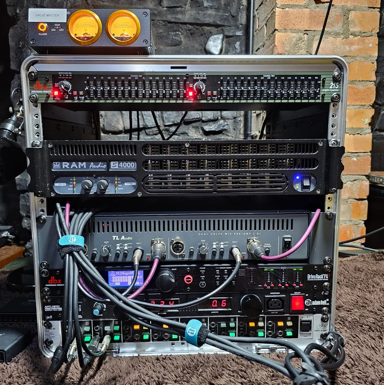 Valve Sound System Hire (Rig + Decks + Venue)