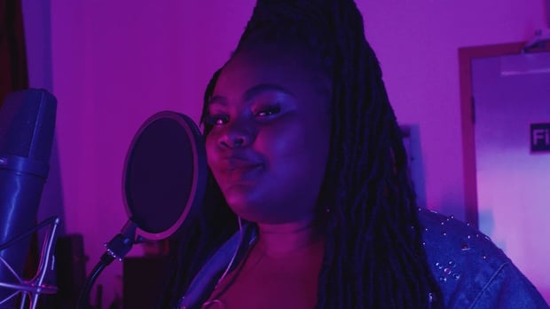 Girls Of The Internet, Anelisa Lamola - 'Affirmations' (Live From Battery Studios)