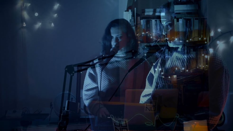 Juno ⚵ - Crash | Stripped Home Session | 1mic1take 🪐