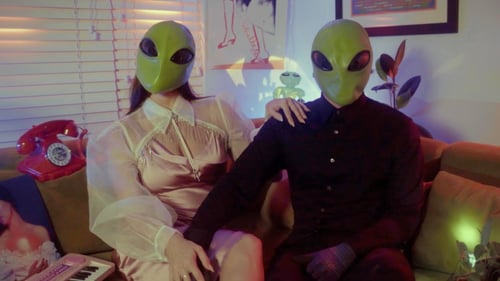 Je55ie - Different Planets (Official Music Video) - sci-fi Indie bedroom space pop