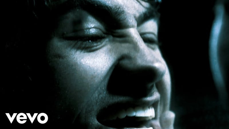 Hardcastle - Paranoiac (Official Music Video)