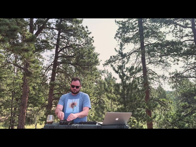 Downtempo Electronic | Hour Live Set in the Rocky Mountains