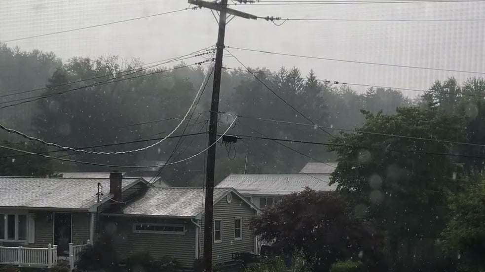 Vines - Tired (Official Visualizer)