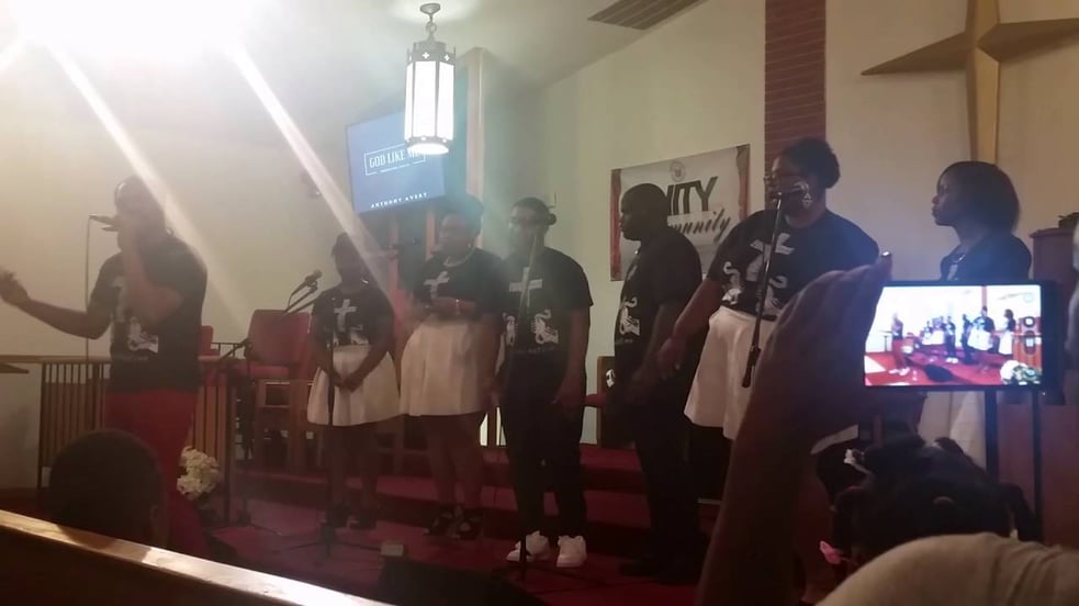 Anthony Avery ft. Taleah Mulan - God Like Me(Live)