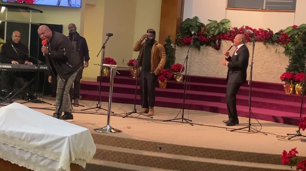 He’s Able- Robert Hawkins- Mic Toss!!!! @ Valley Fellowship SDA Church in Rialto, CA. 12/30/2023
