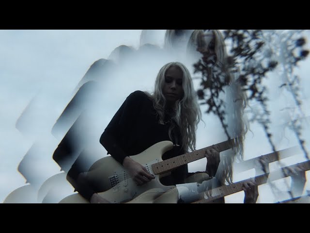 Softcult - Gloomy Girl [official video]