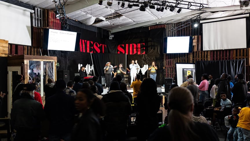 Robert Hawkins – "Champion" ft. "Saint" (Live at “The Recovery Gathering “ Atlanta) 04/12/25