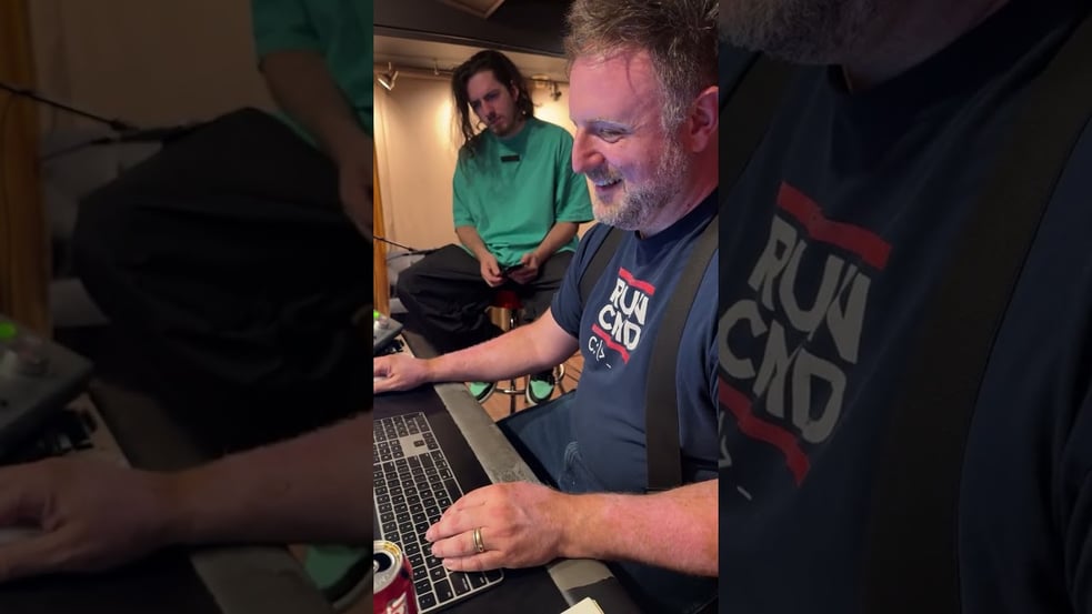 Highlight 52:50 - 57:50 from LIVE IN THE STUDIO YO