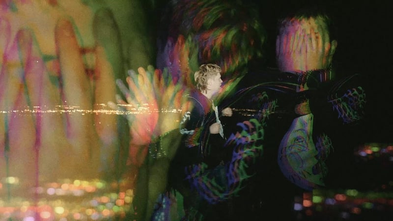 BXLIN - NIGHTLIGHT (Official Music Video)