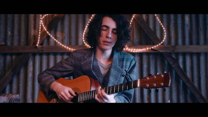 Admire (Official Video)