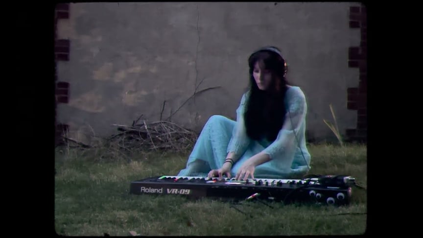 ViRG - Decisions [Synth Bath]