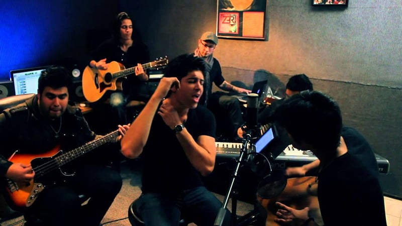 Zeri "Locked Out of Heaven" Cover - Bruno Mars