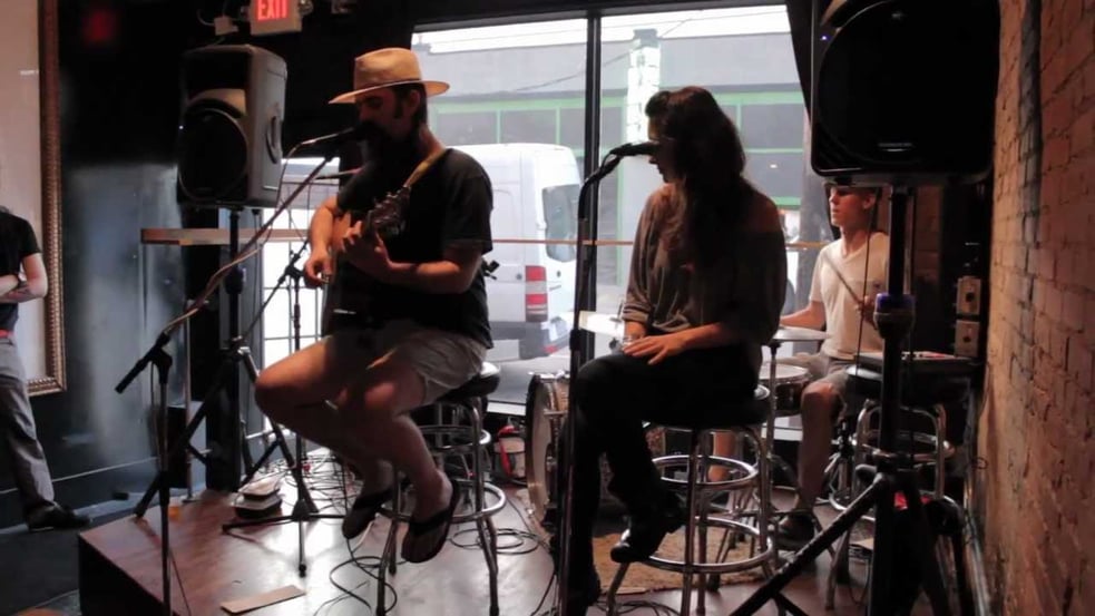 Ishi 'All I Want' (acoustic) Live @ Black Swan Saloon