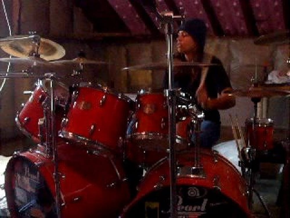 Brittany Macc-- Kick ass Girl drummer (solo 2)