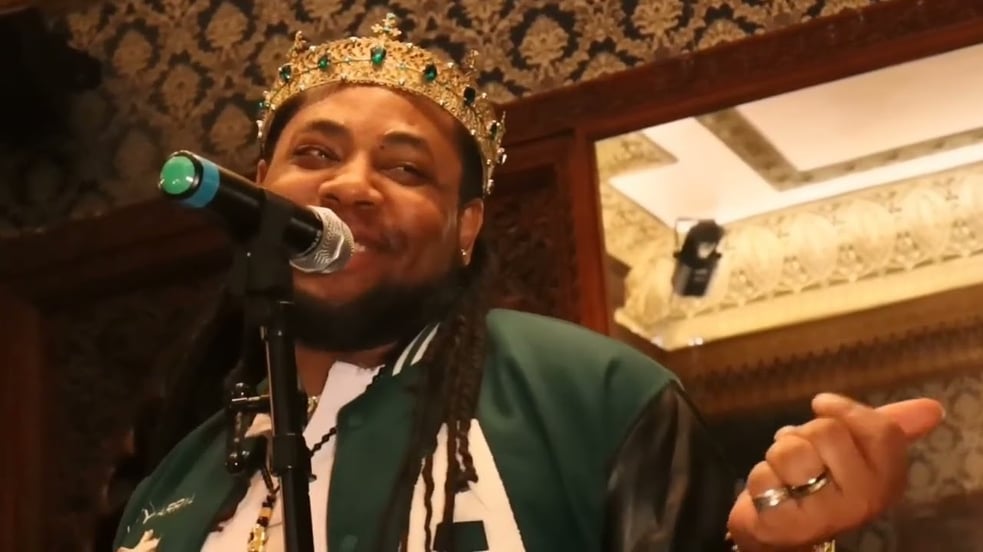 Petty - Tony Aye!(Live Performance)