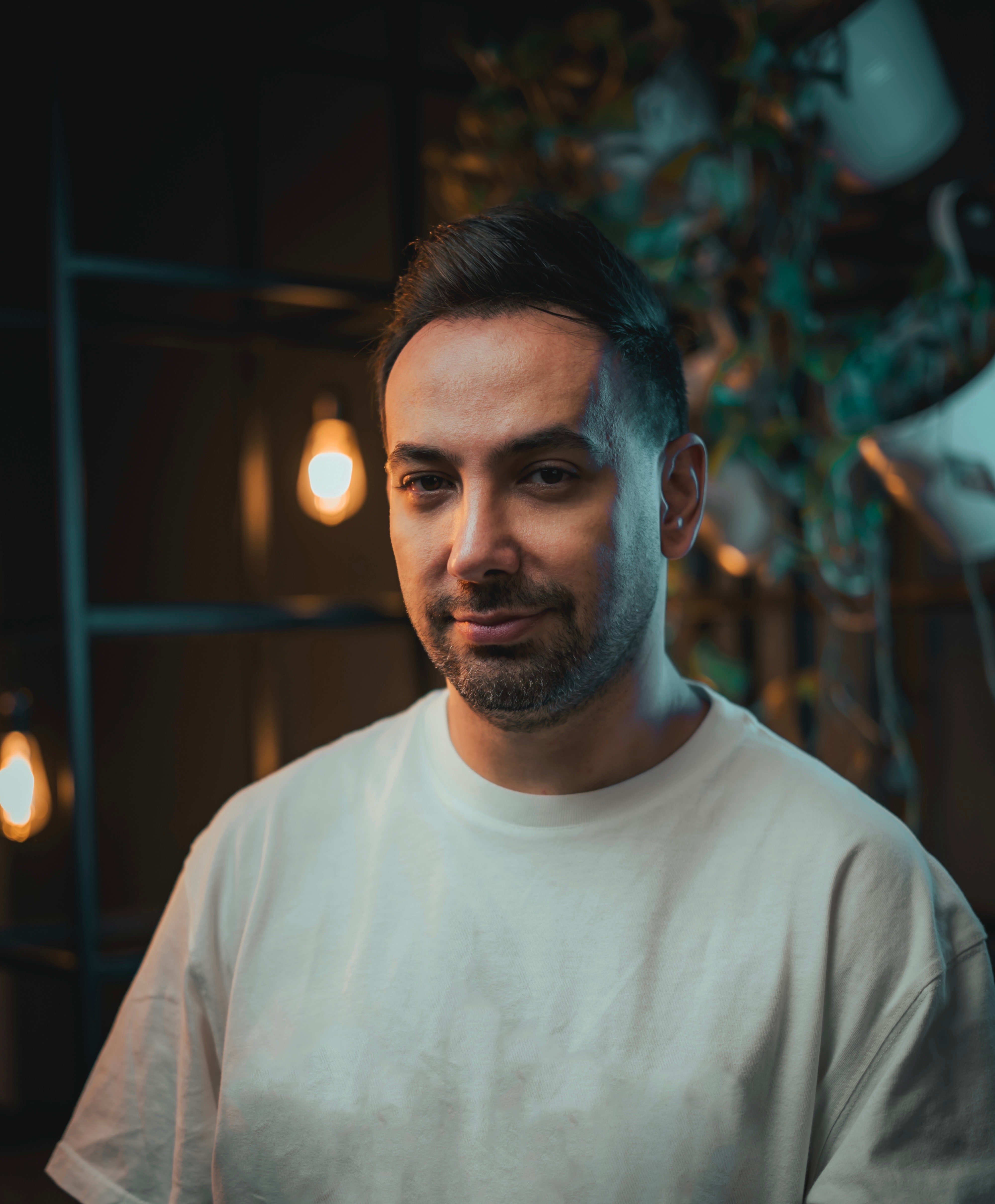 Ali Hosseinzadeh cover image