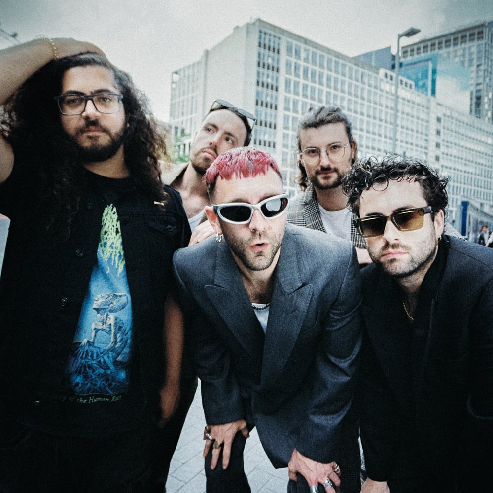 Honess Jones & The Tough Love